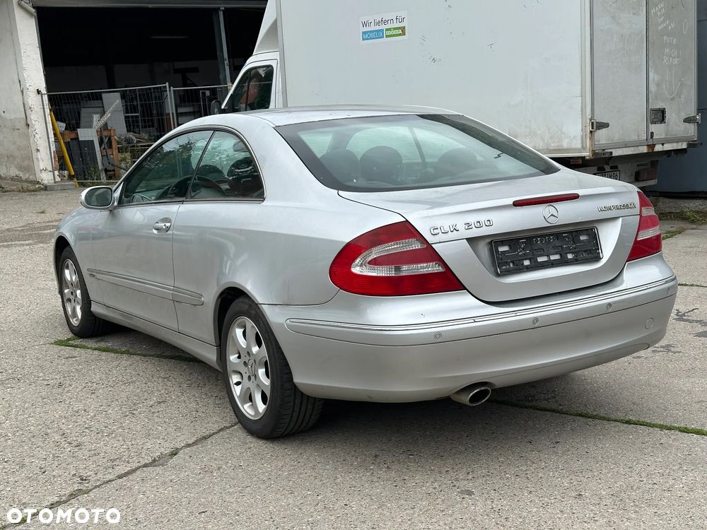 Mercedes-Benz CLK 200 Kompressor Avantgarde - 3