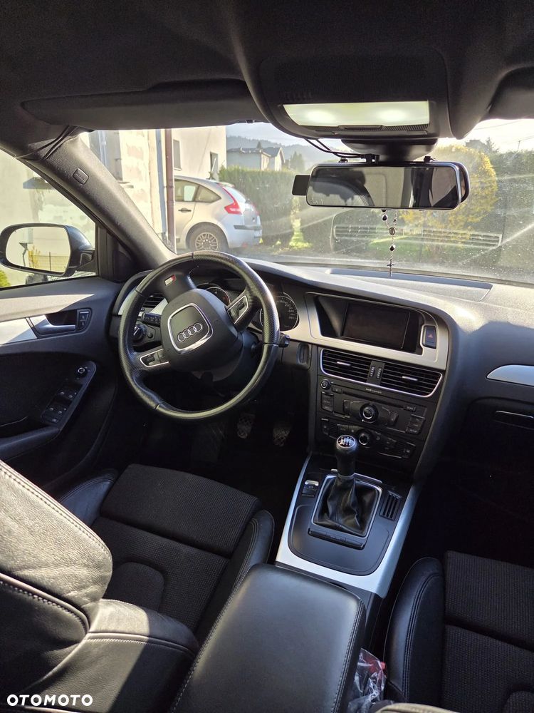 Audi A4 Avant - 6
