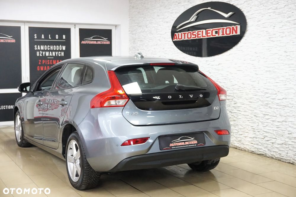 Volvo V40 D2 Kinetic - 6