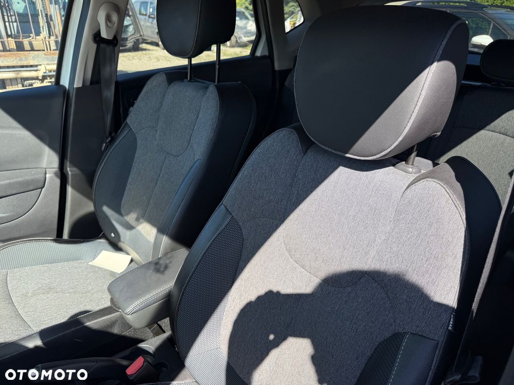 Renault Captur - 11