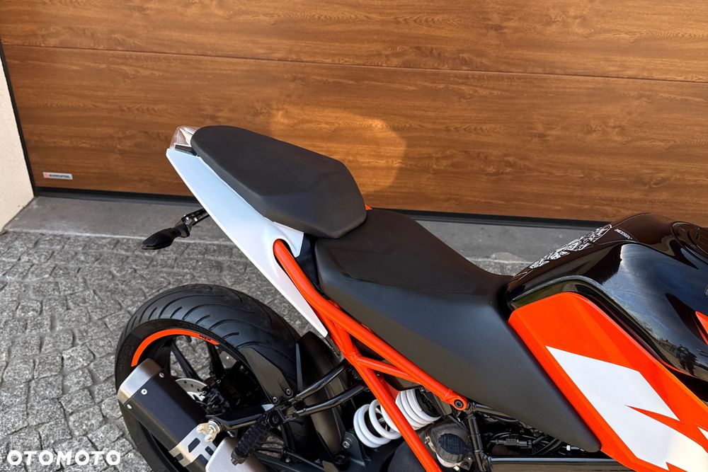 KTM Duke 125 - 10