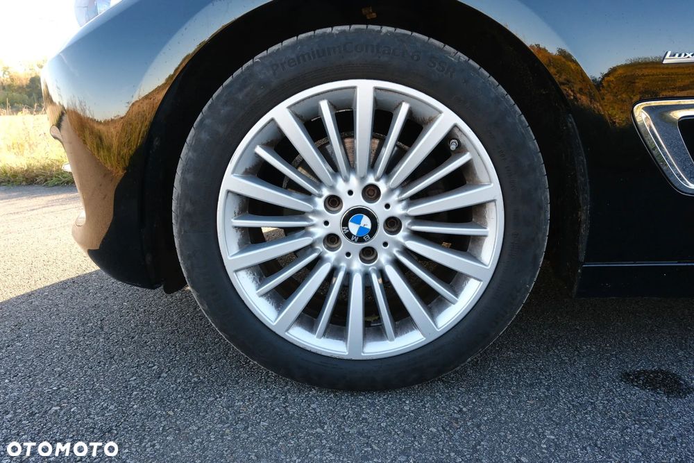 BMW 3GT 320d Sport-Aut Luxury Line - 8