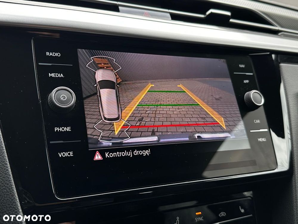 Volkswagen Arteon 2.0 TDI R-Line DSG - 22