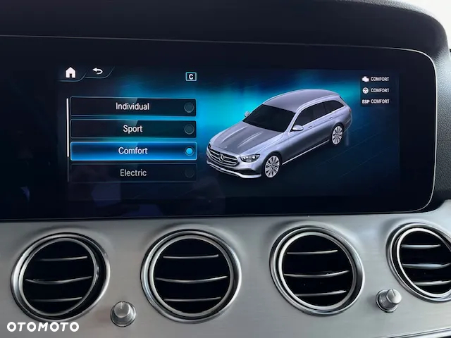 Mercedes-Benz Klasa E 300 de Avantgarde - 30