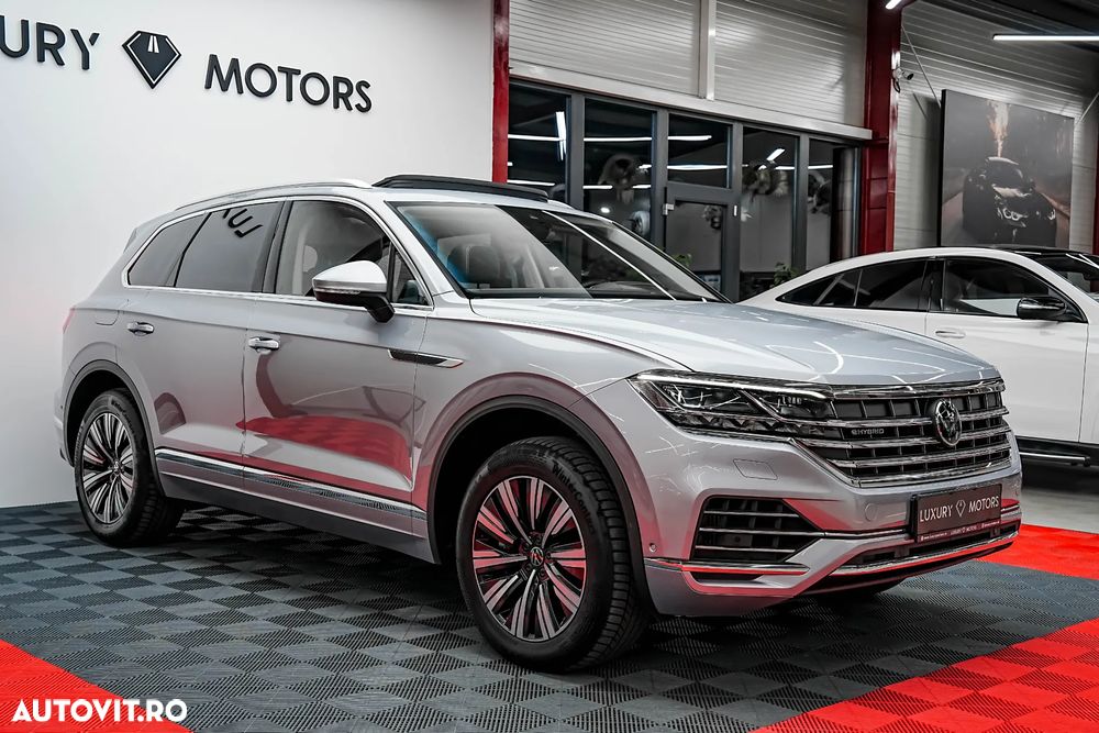 Volkswagen Touareg 3.0 V6 e-Hybrid 4Motion Aut. Elegance - 13