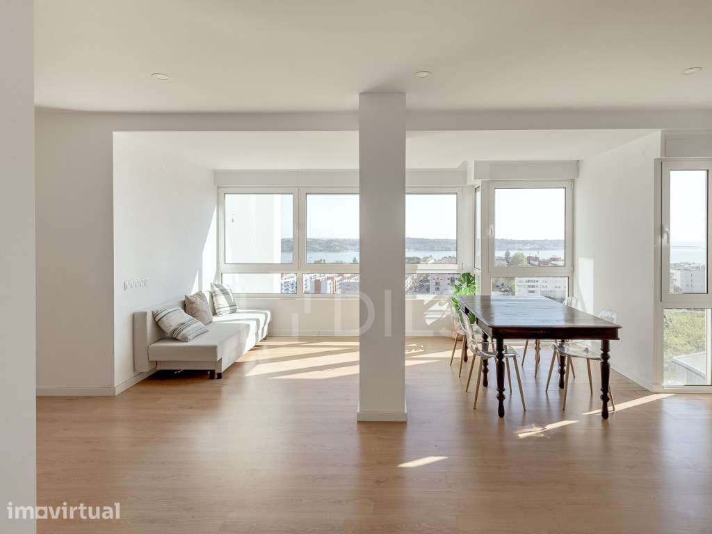 Apartamento T3 com garagem e vista rio, em Belém, Lisboa - Grande imagem: 2/24