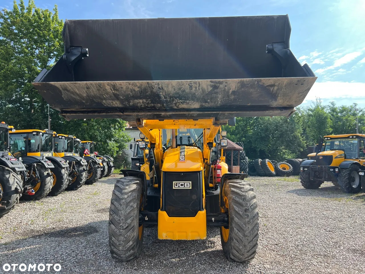 JCB 4CX PRO - 8