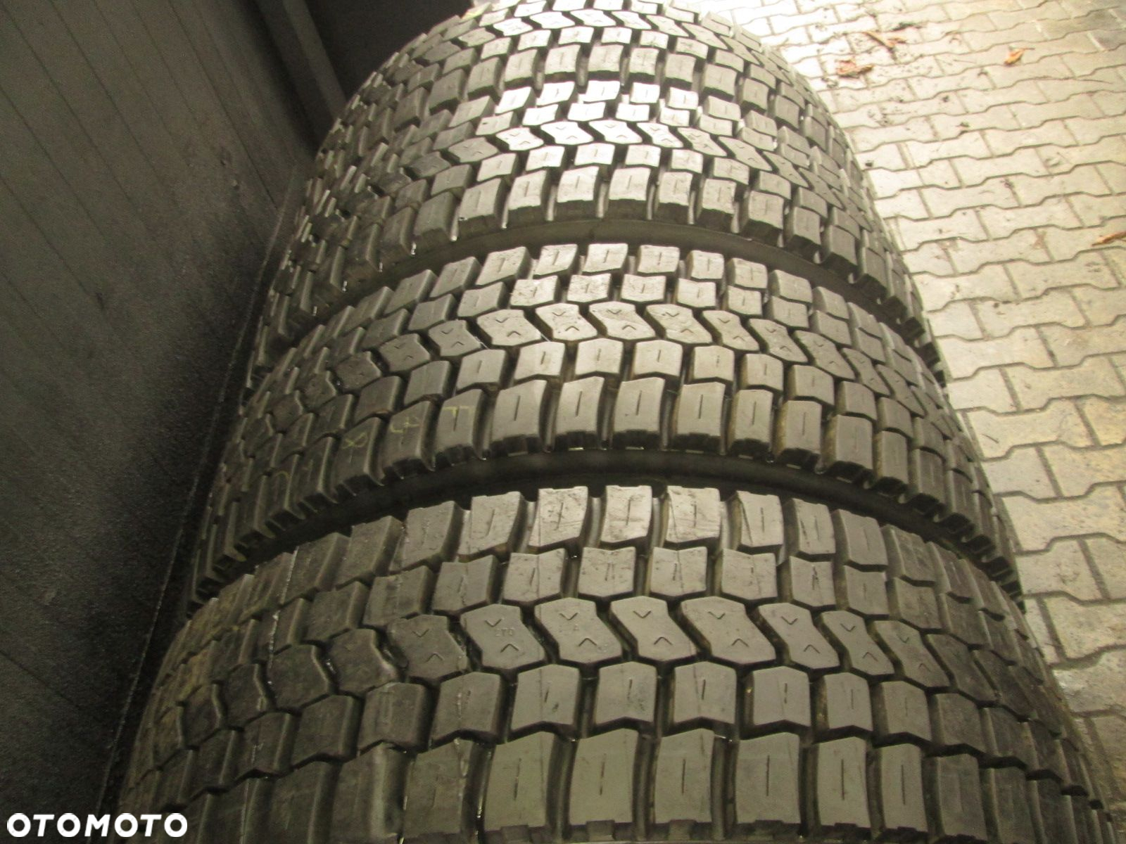 315/70R22,5 Bieżnikowana WZÓR DUNLOP. Opony ciężarowe - 5