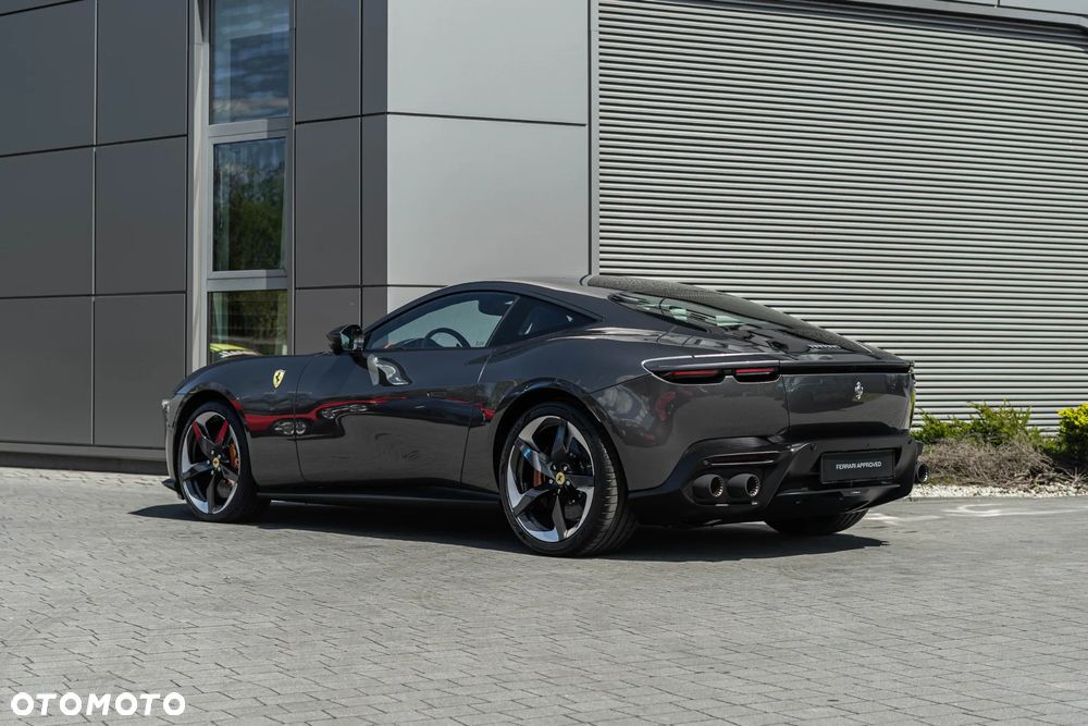 Ferrari Amalfi - 5