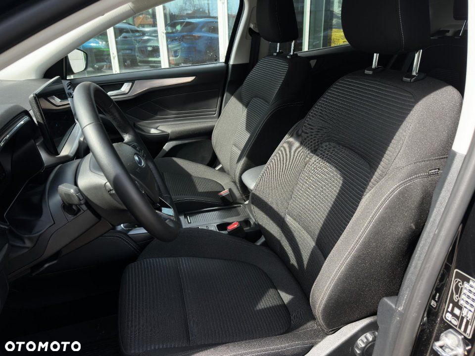 Ford Focus - 11