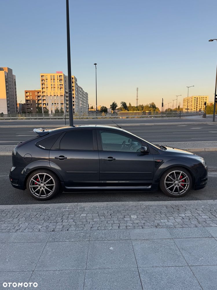 Ford Focus - 4