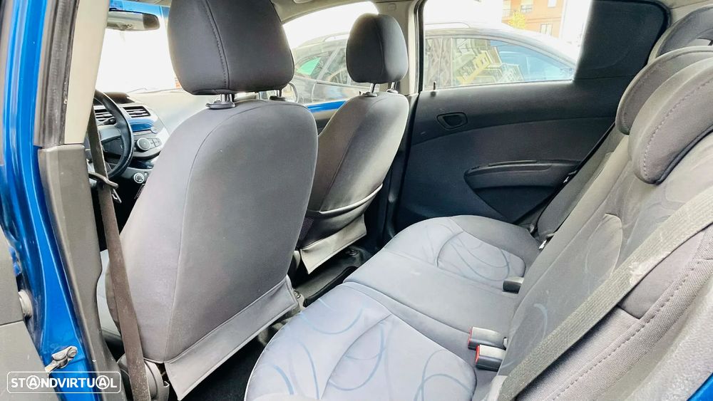 Chevrolet Spark 1.2 LT - 15