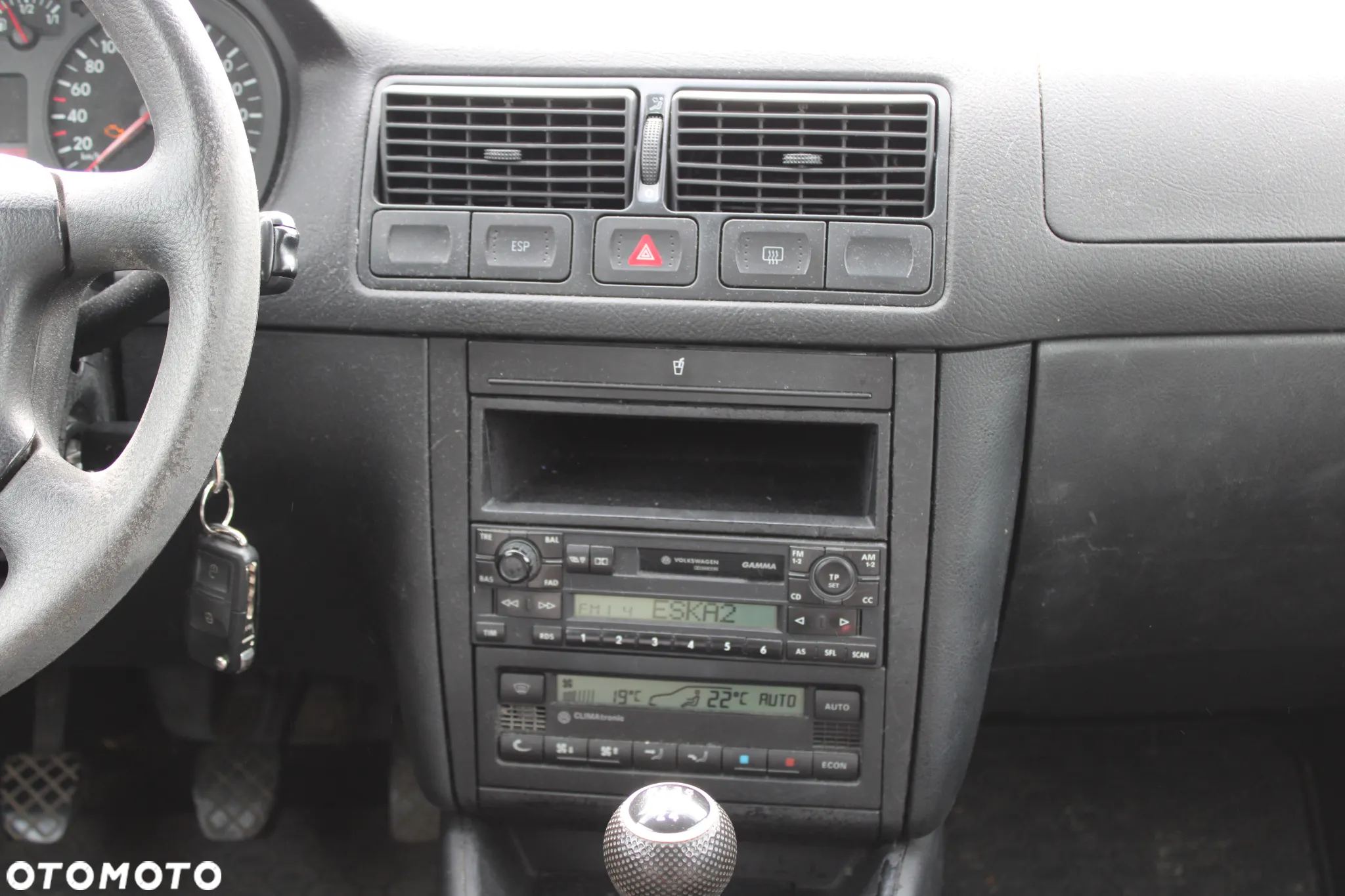 Volkswagen Golf IV 2.0 Highline - 24
