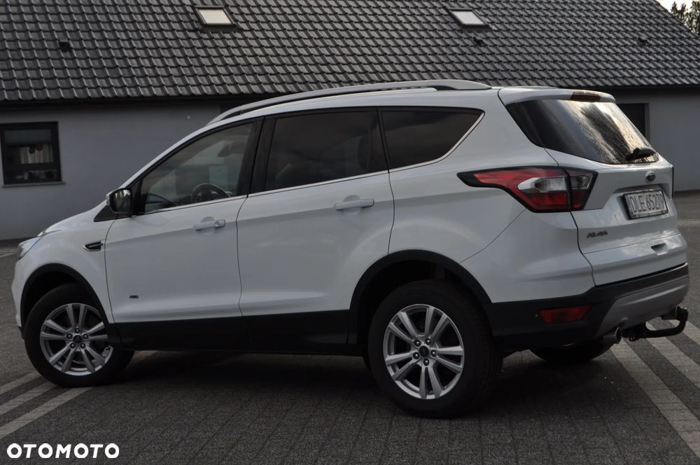 Ford Kuga 2.0 TDCi 4x4 Titanium - 23