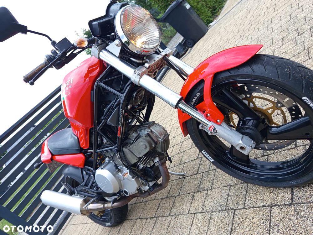 Ducati Monster - 4