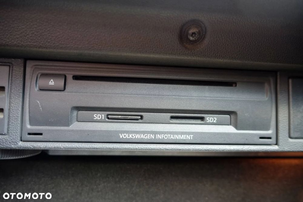 Volkswagen Golf Variant 2.0 TDI (BlueMotion Technology) DSG Comfortline - 33