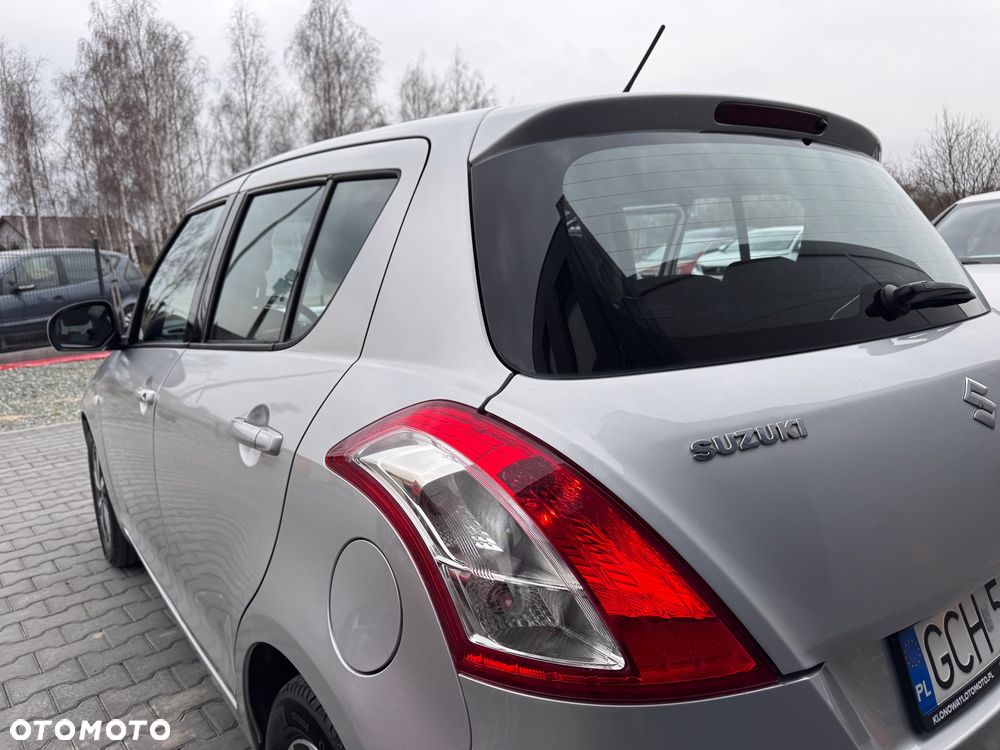 Suzuki Swift 1.3 DDiS Comfort - 9