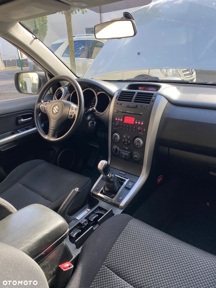 Suzuki Grand Vitara - 5