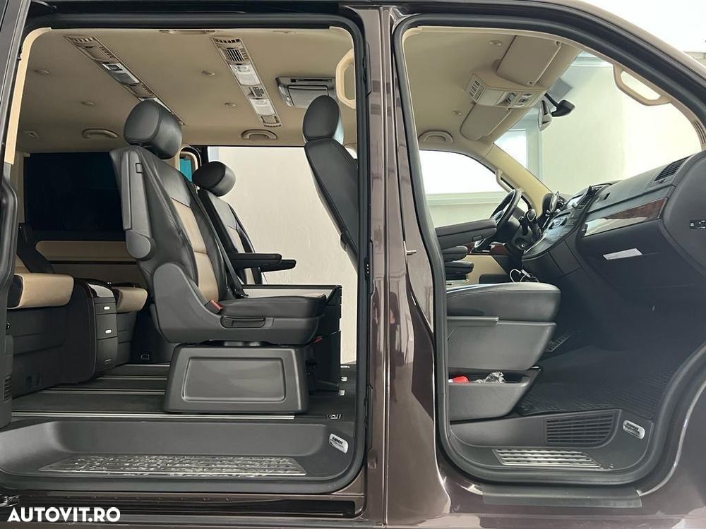Volkswagen Multivan - 24