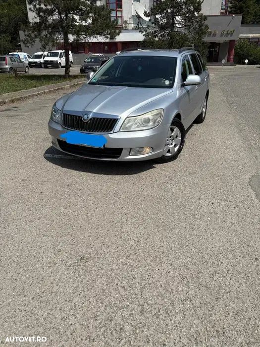 Skoda Octavia 1.6 TDI Ambiente - 1