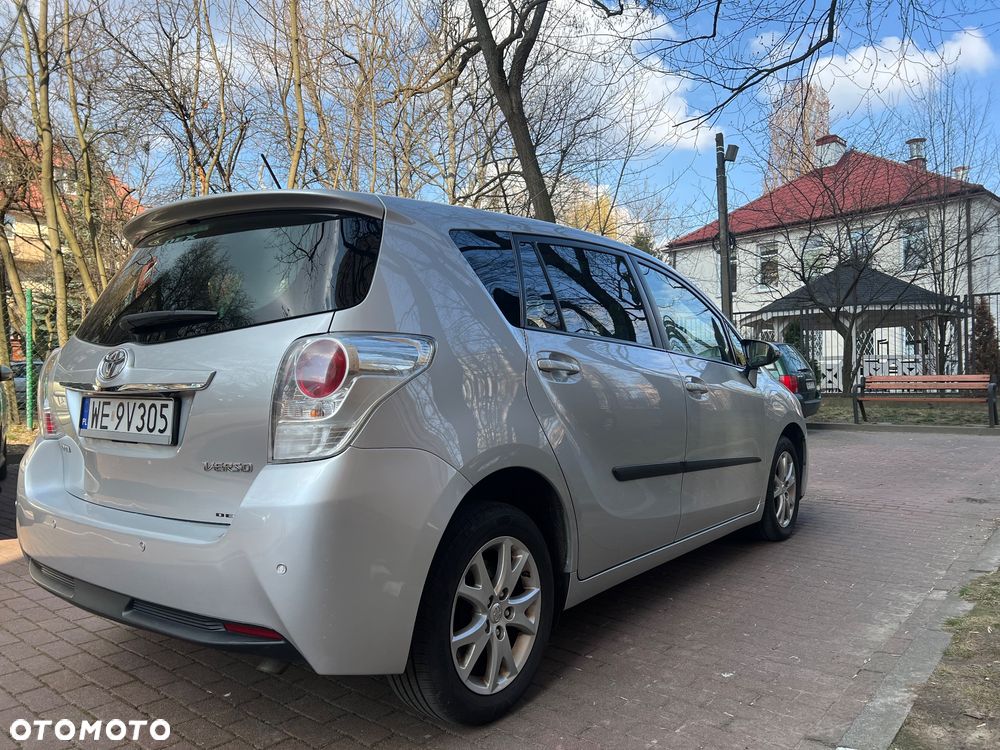 Toyota Verso 1.6 D-4D 5-Sitzer Start/Stop Skyview Edition - 5