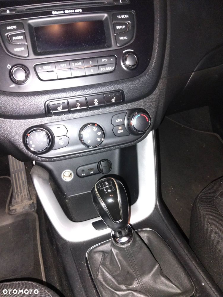 Kia Ceed 1.6 GDI L - 8