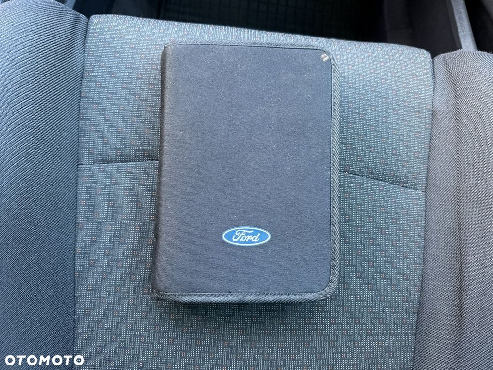 Ford S-Max - 26
