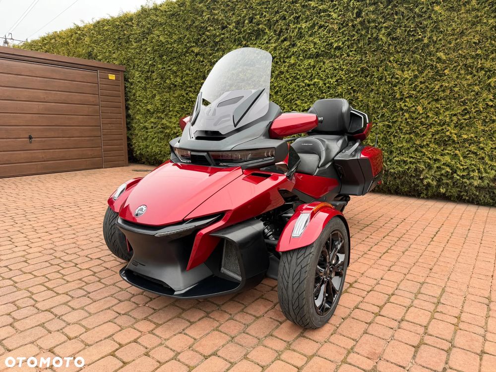 Can-Am Spyder - 3