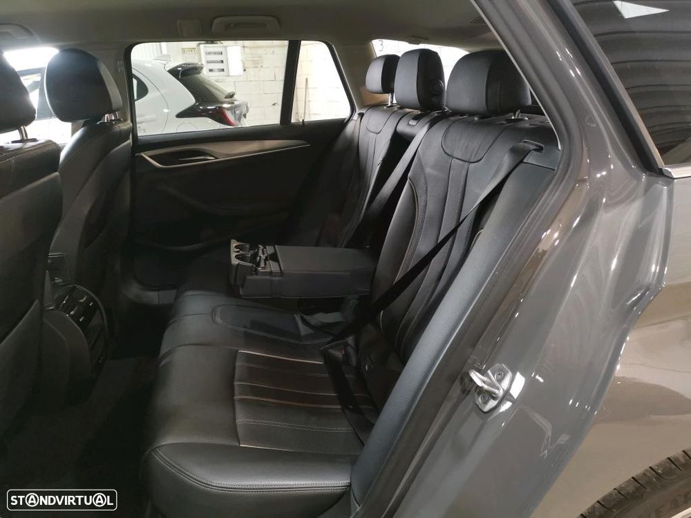 BMW 520 e - 9