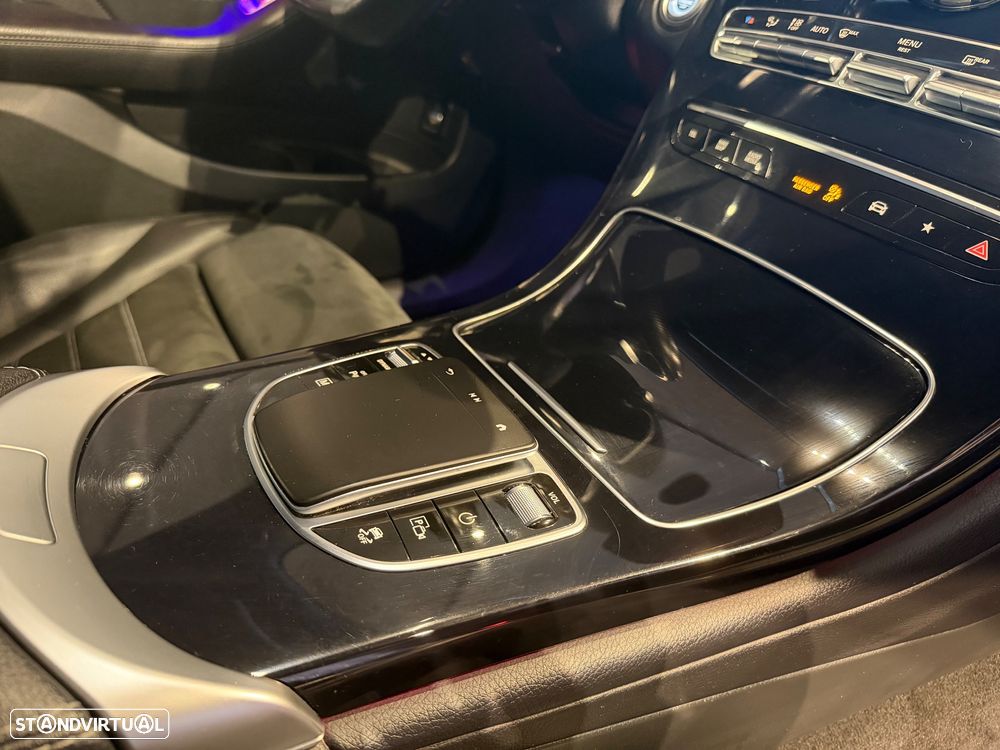 Mercedes-Benz GLC 300 de Coupe 4Matic 9G-TRONIC AMG Line - 34