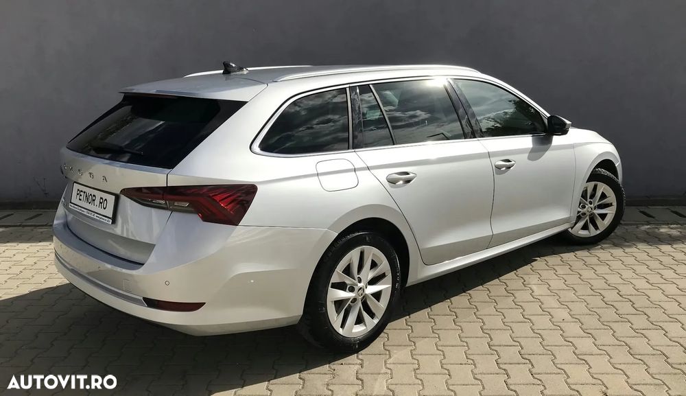 Skoda Octavia 1.5 TSI Clever - 4