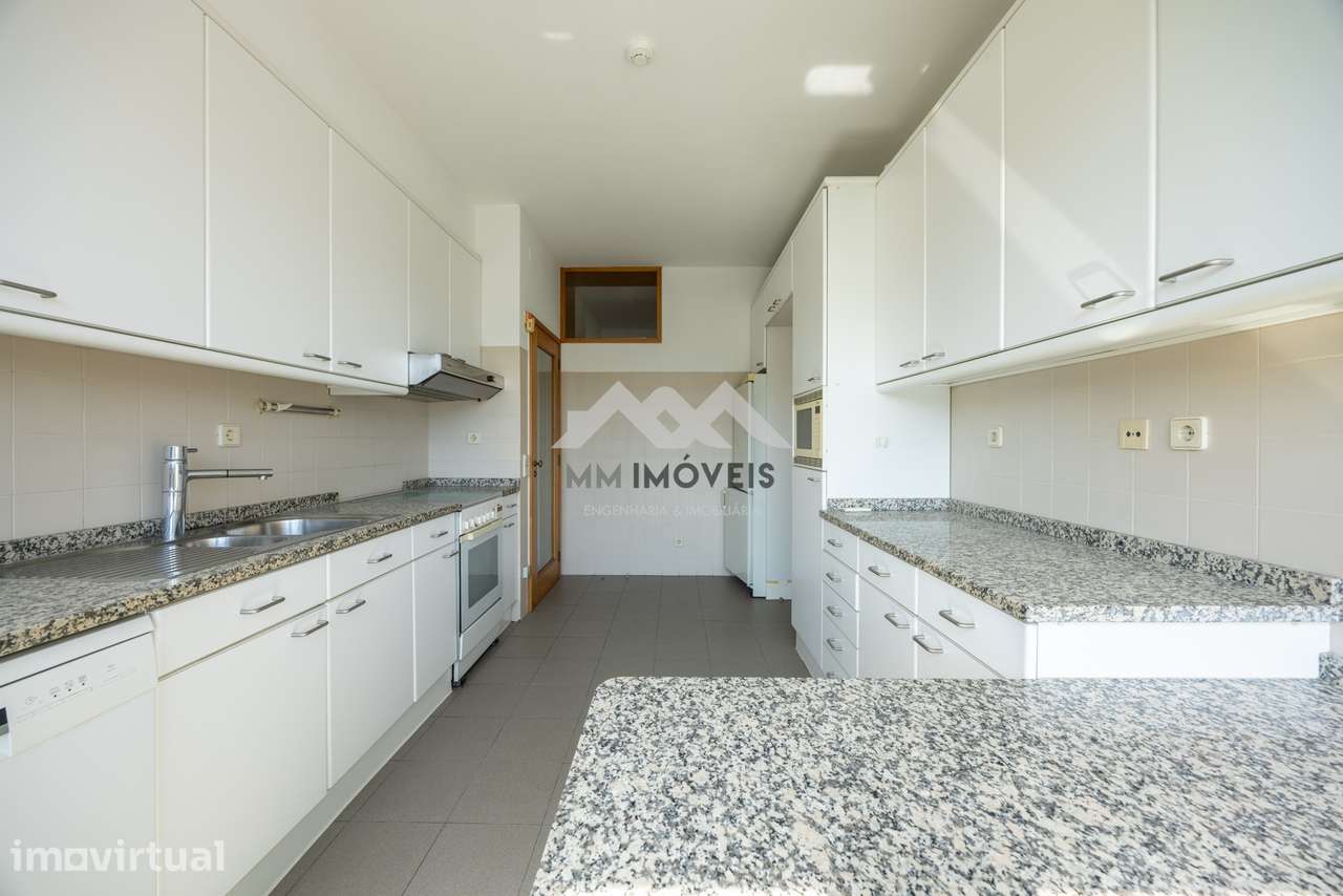 Apartamento T3+1 nos Pinhais da Foz | 213 m² | Varanda | 2 Lugares de - Grande imagem: 3/38