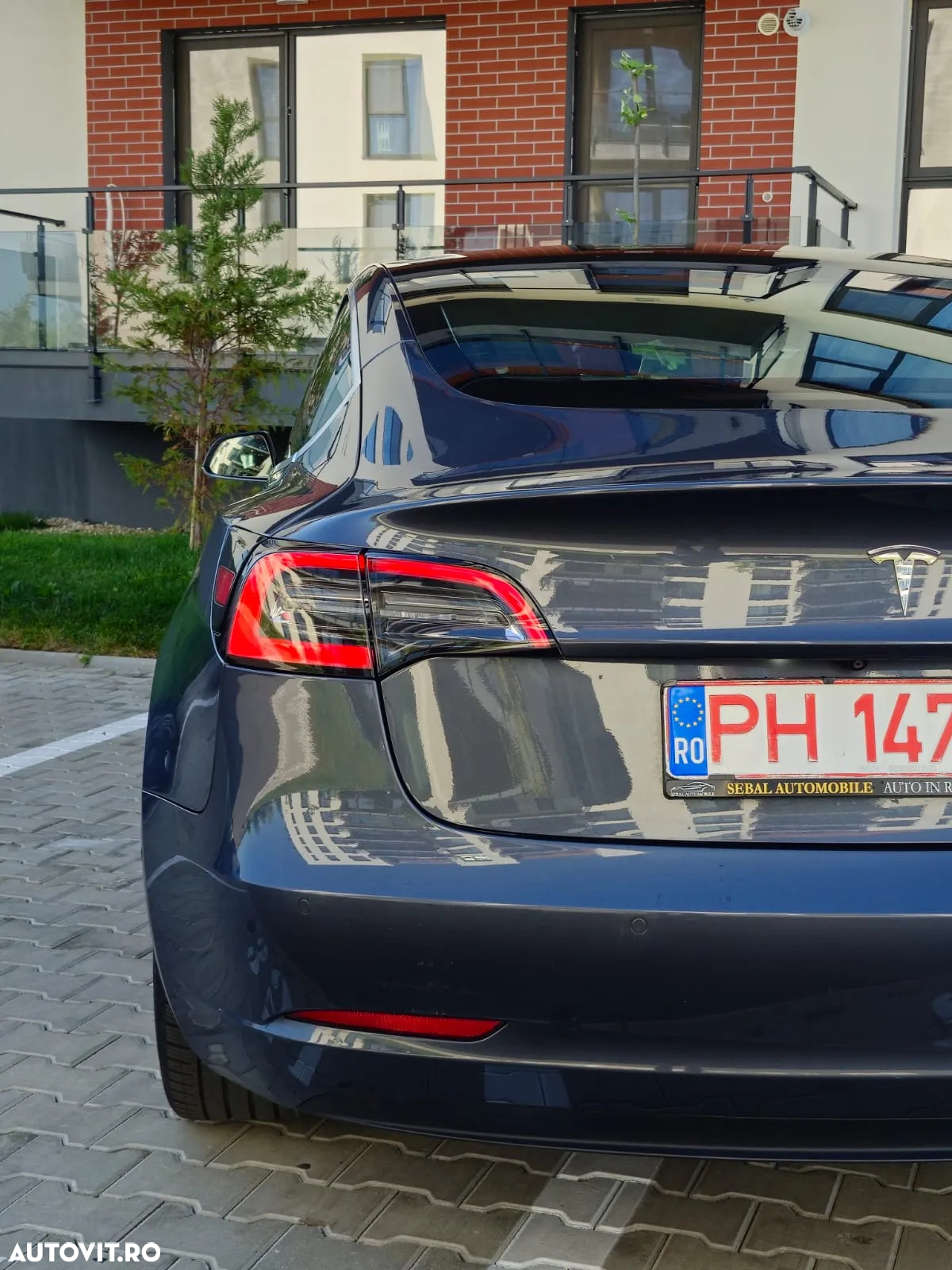 Tesla Model 3 AWD Dual Motor - 6