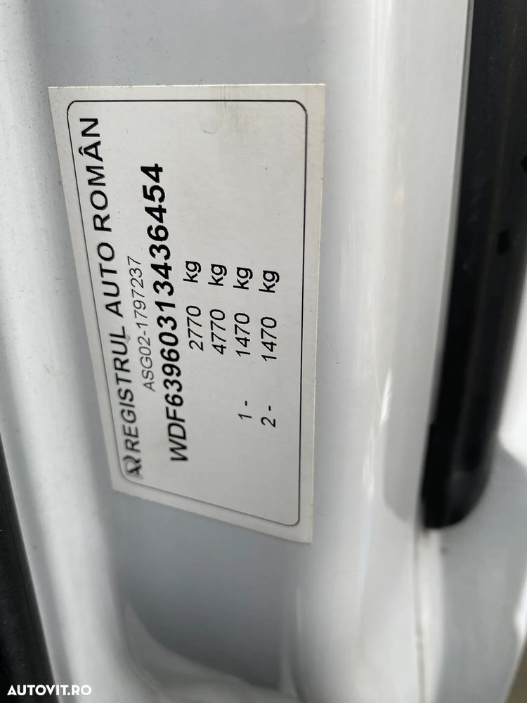 Mercedes-Benz Vito - 15