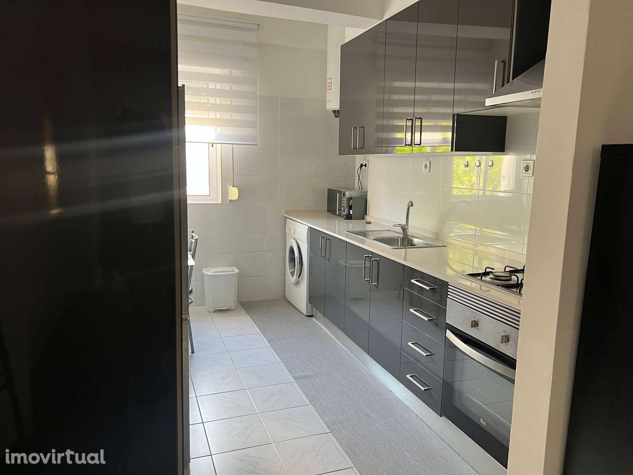 T1 Mobilado e Equipado na Reboleira – a 10 min. do Metro e Comboio - Grande imagem: 2/25