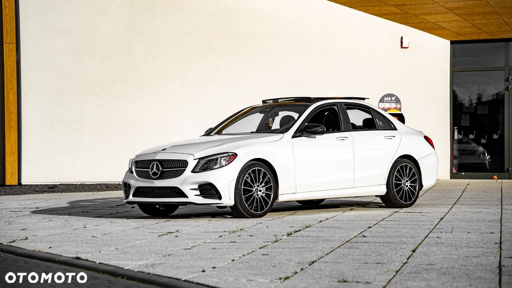 Mercedes-Benz Klasa C 300 4MATIC 9G-TRONIC - 2