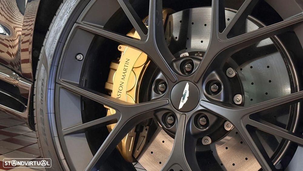 Aston Martin DBX 707 - 15
