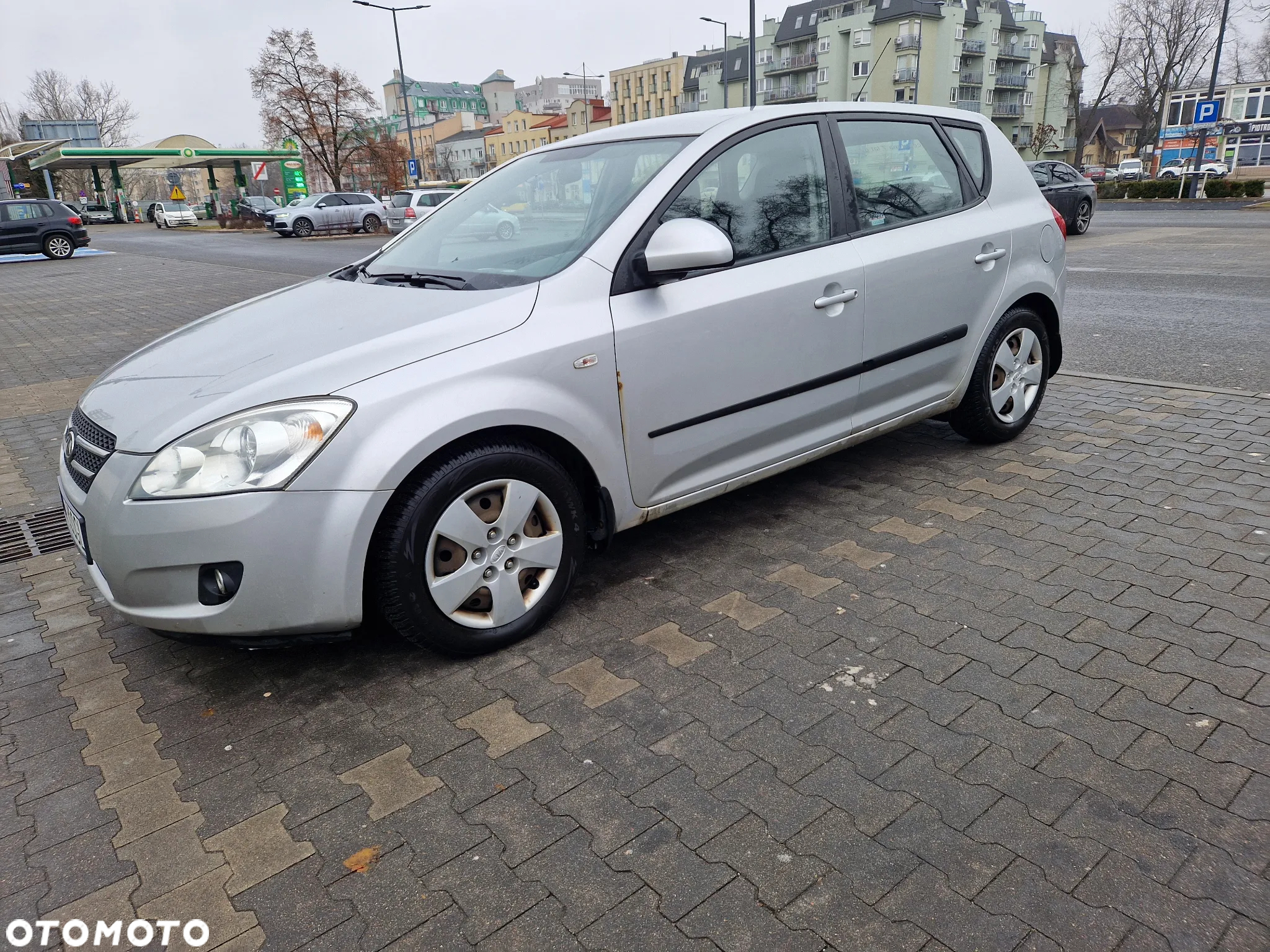 Kia Ceed - 8