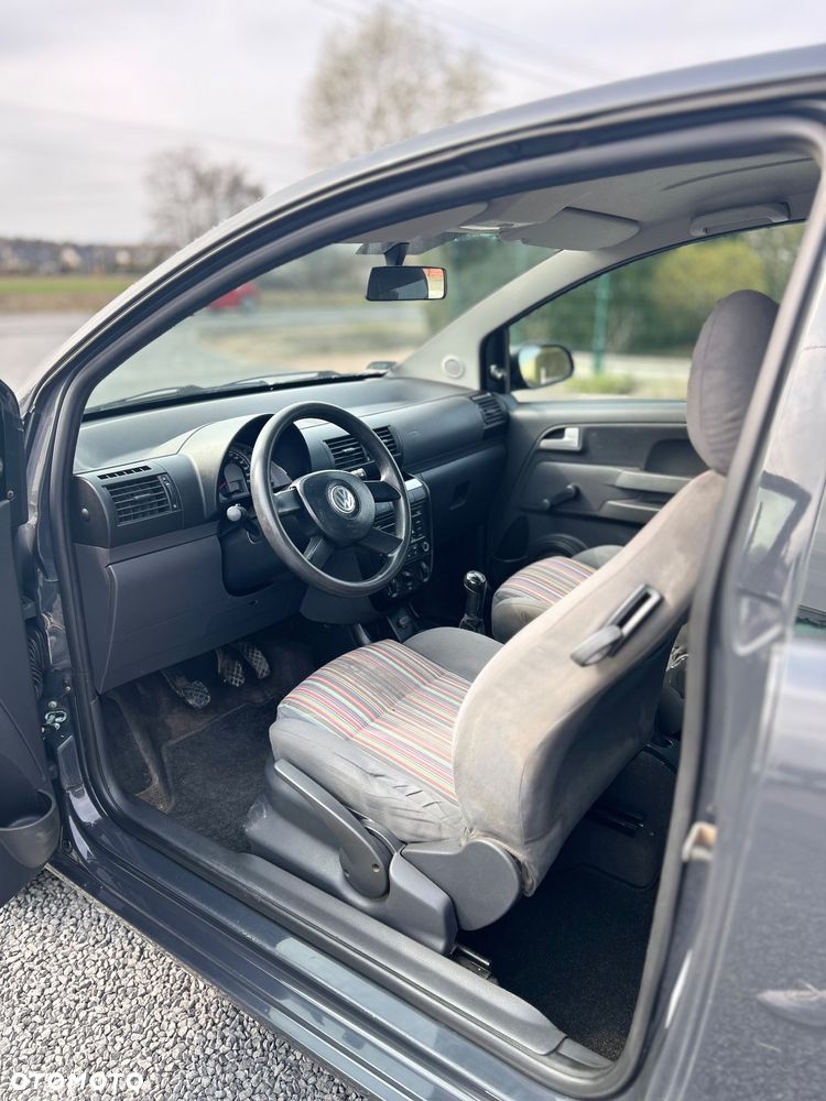 Volkswagen Fox 1.2 - 7