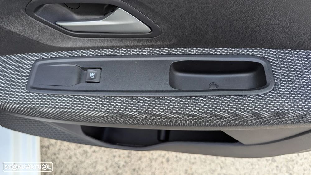 Dacia Sandero 1.0 TCe Journey - 27