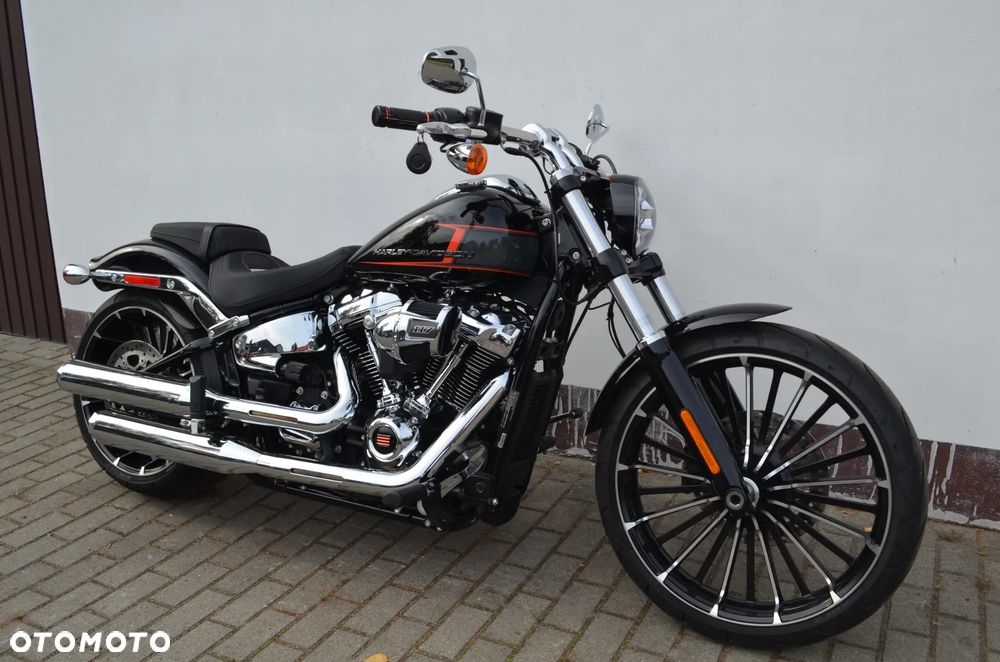 Harley-Davidson FXSB Breakout