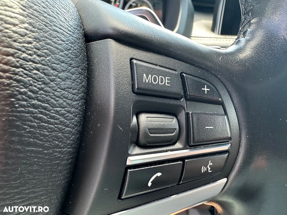 BMW X5 xDrive35i - 10