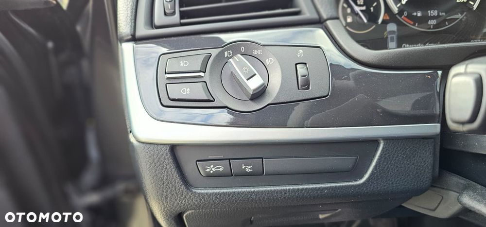 BMW Seria 5 520d Modern Line - 18