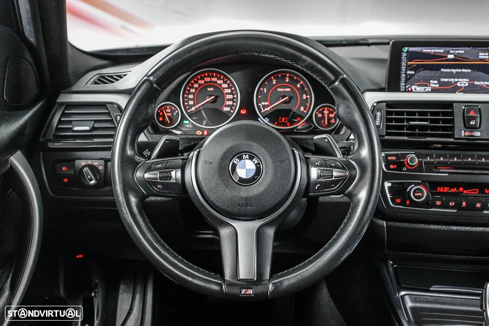 BMW 320 d Auto Pack M - 4