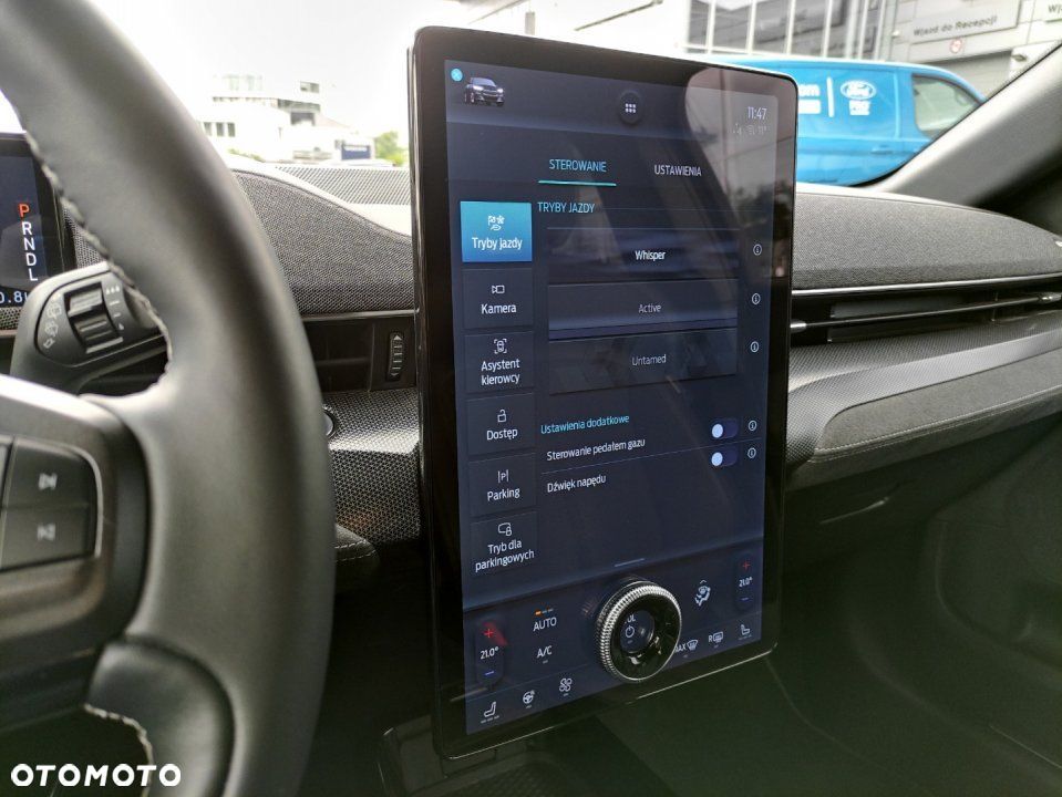 Ford Mustang Mach-E - 19