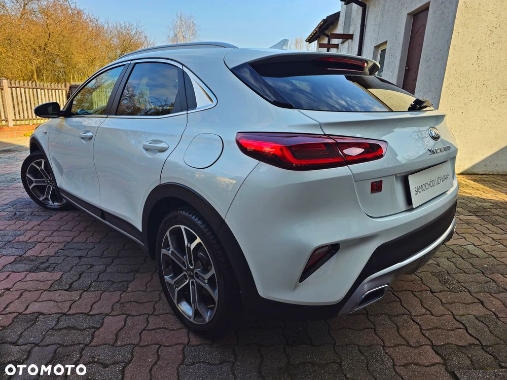 Kia XCeed 1.4 T-GDI M - 4