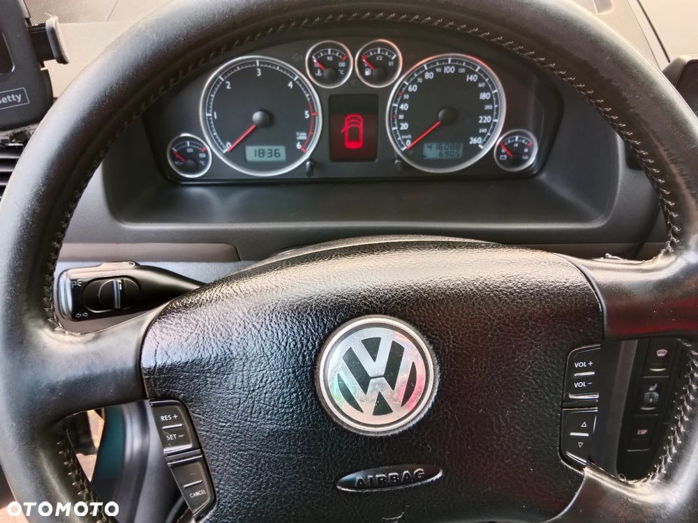 Volkswagen Sharan 1.9 TDI Trendline - 10