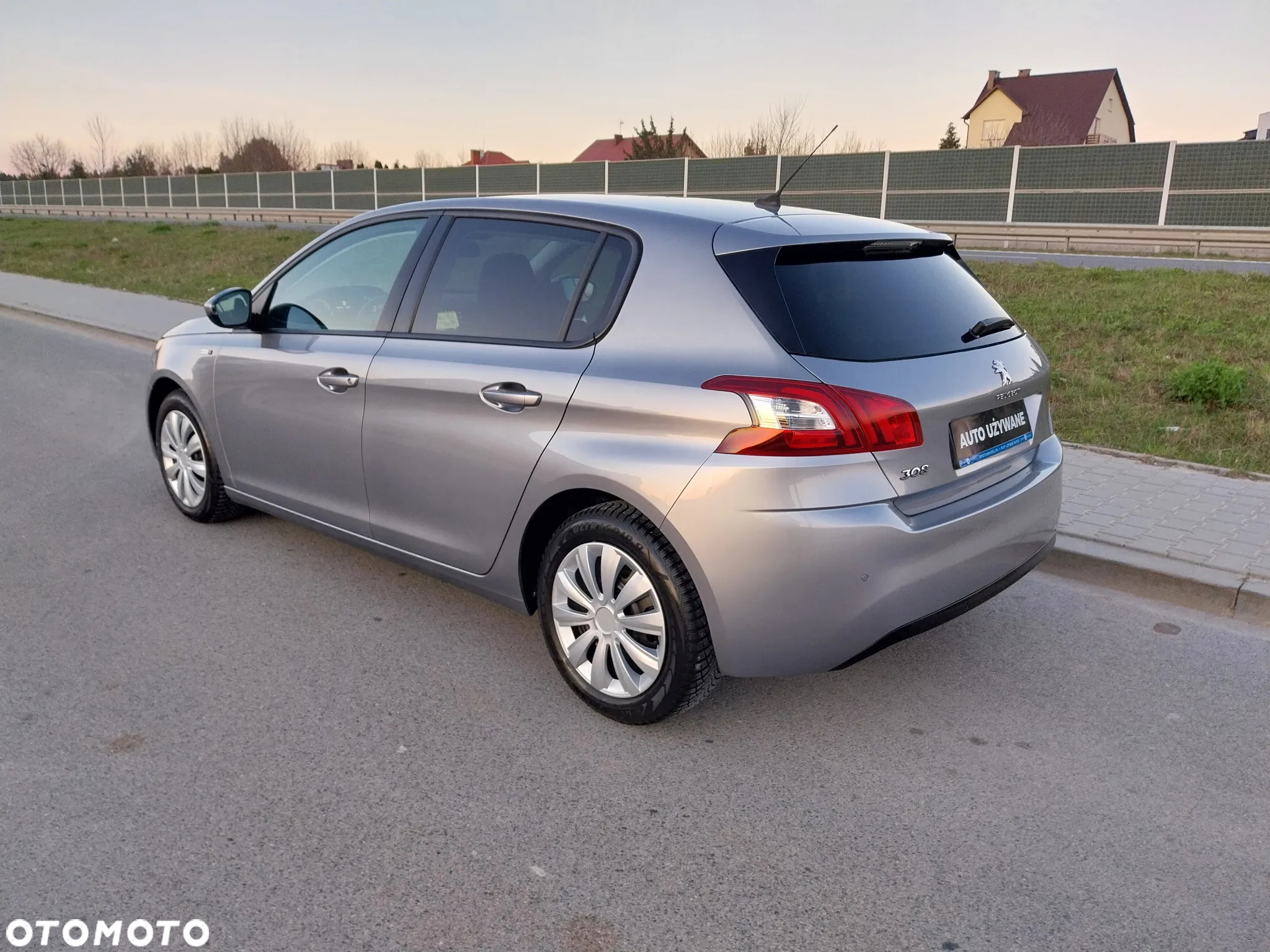 Peugeot 308 1.2 PureTech Style S&S - 9
