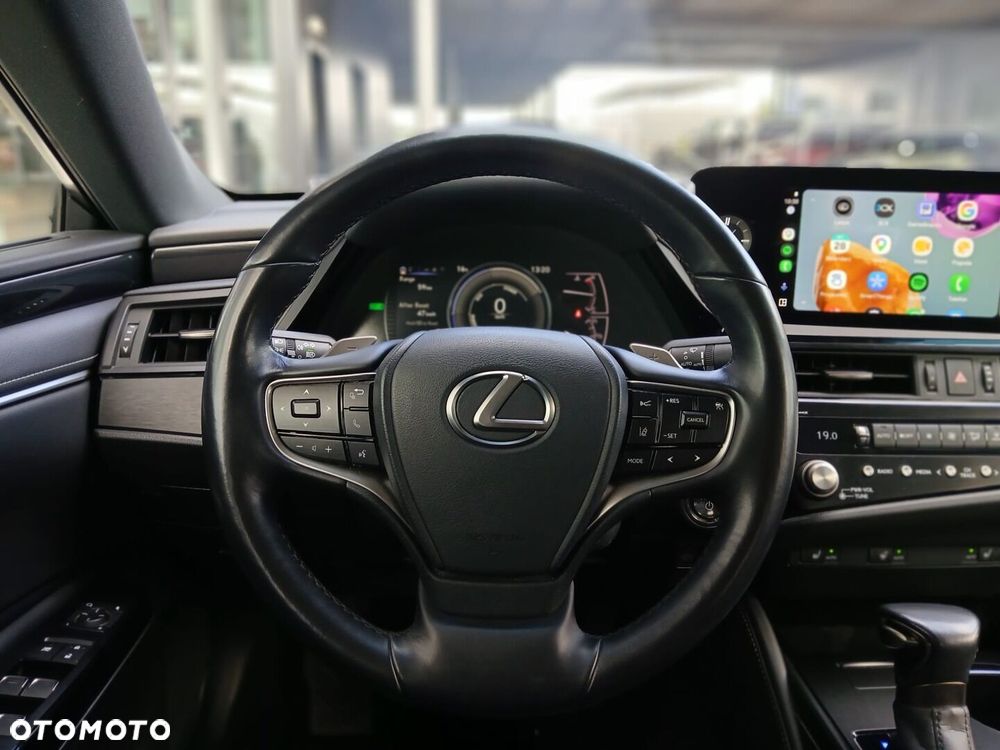 Lexus ES - 15
