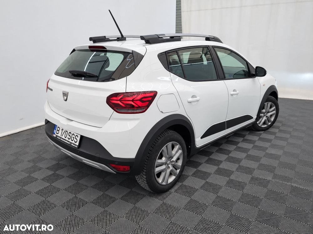 Dacia Sandero Stepway TCe 90 MT6 Comfort - 2